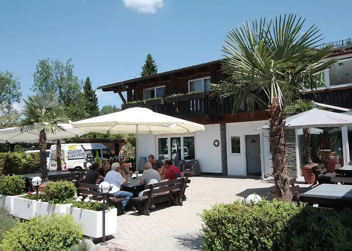 Forellenhof בית הארחה לדניצן